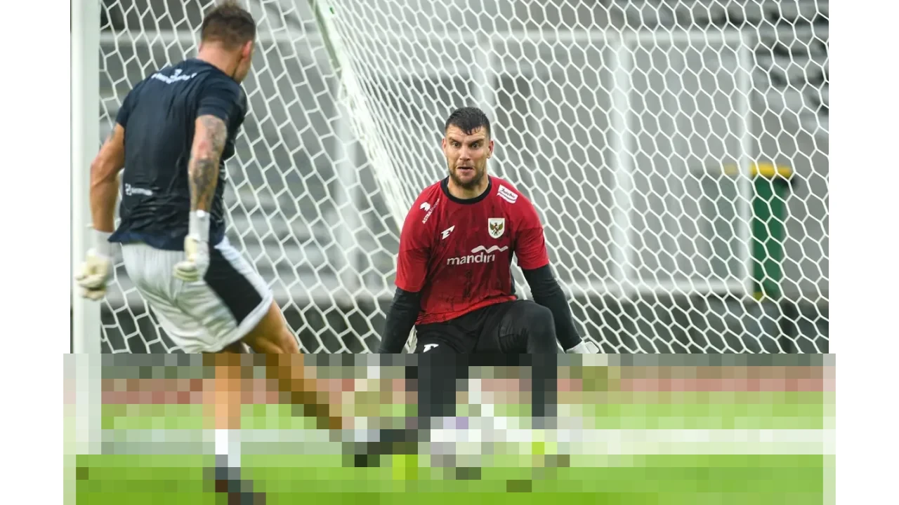 Maarten Paes Tepis Keras Rumor Gabung Persib Bandung: “Jangan Percaya Segala yang Kamu Baca di Berita”