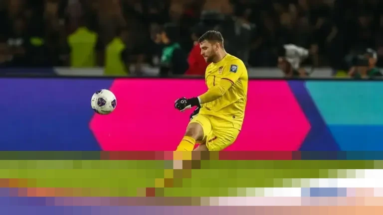 Maarten Paes Tepis Rumor Transfer ke Persib Bandung, Unggah Pesan Tegas di Media Sosial