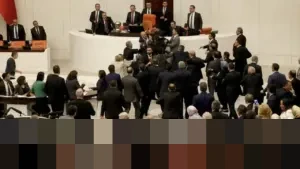 Malaysia Rencanakan Jembatan ke Sumatra, Rapat DPR Turki Ricuh, hingga Klaim Rabi Israel Viral