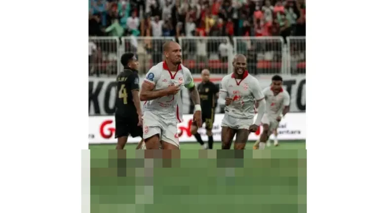 Malut United Kalahkan Borneo FC 3-2 Lewat Drama Injury Time, Gusur Persija dari Tiga Besar Klasemen Super League