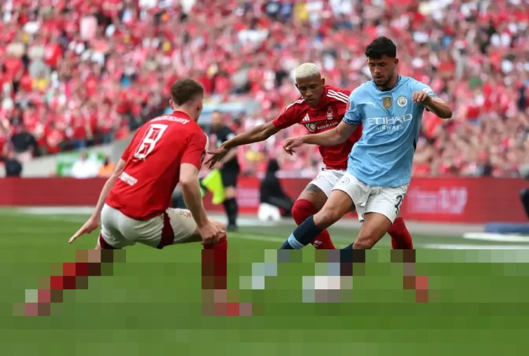 Manchester City Bidik Puncak Klasemen Liga Inggris, Nottingham Forest Siap Beri Kejutan di Kandang