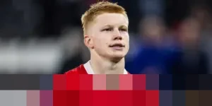 Manchester United Pimpin Perburuan Gelandang Muda AZ Alkmaar Kees Smit, Siap Tikung Raksasa Eropa