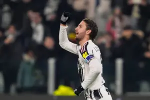 Juventus Tergelincir ke Posisi 7, Locatelli Frustrasi: Kami Lebih Baik dari Ini!