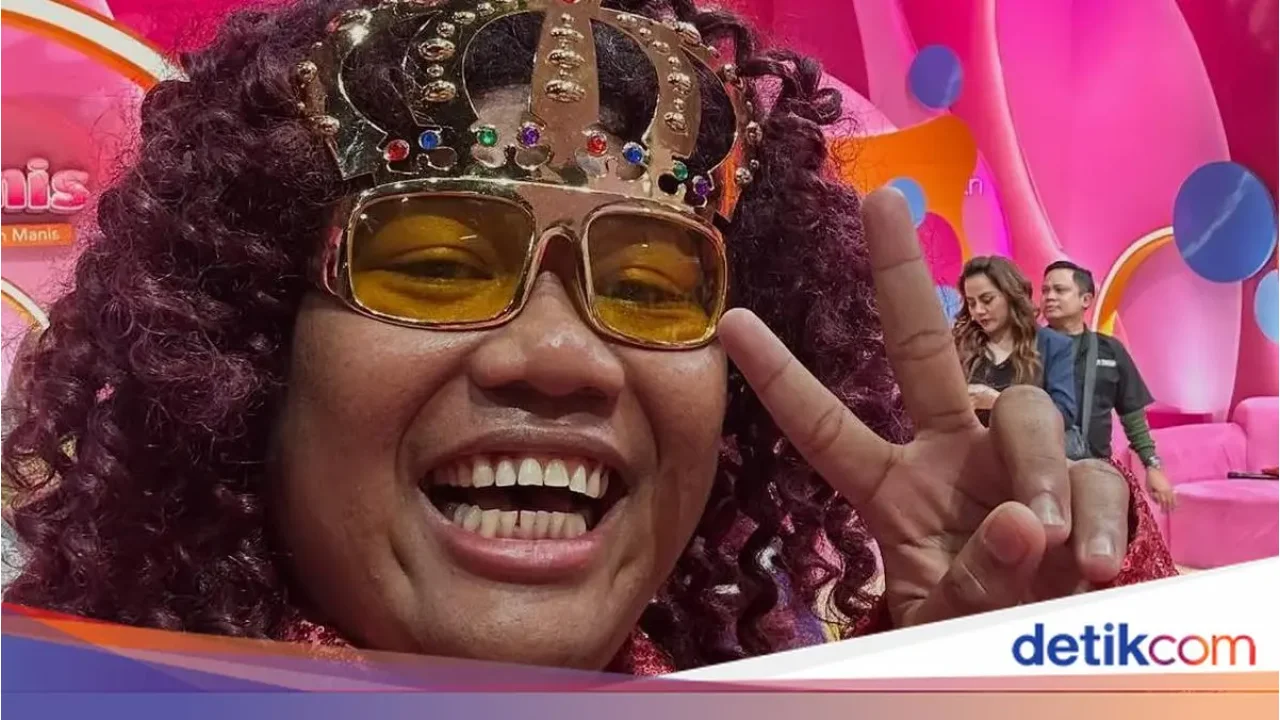 Marshel Widianto Ungkap Perubahan Diri yang Bikin Kariernya ‘Dar-der-dor’ Lagi Marshel Widianto Ungkap Perubahan Diri yang Bikin Kariernya ‘Dar-der-dor’ Lagi