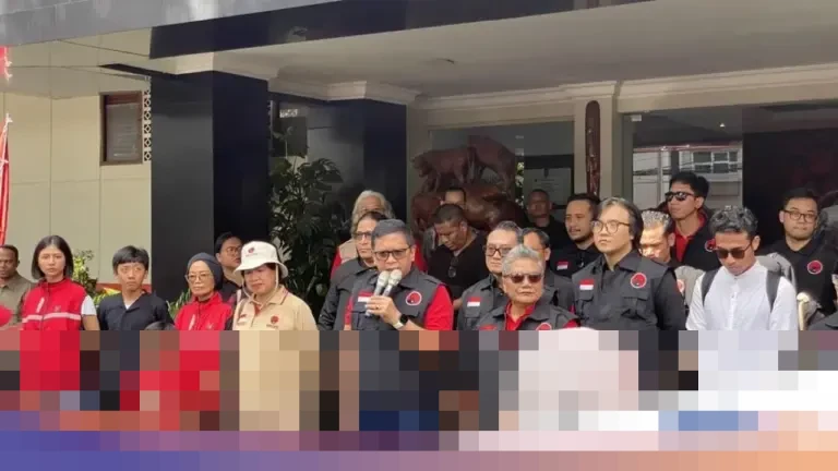 Megawati Perintahkan PDIP Kirim 30 Ambulans dan 90 Nakes Bantu Korban Bencana Sumatera