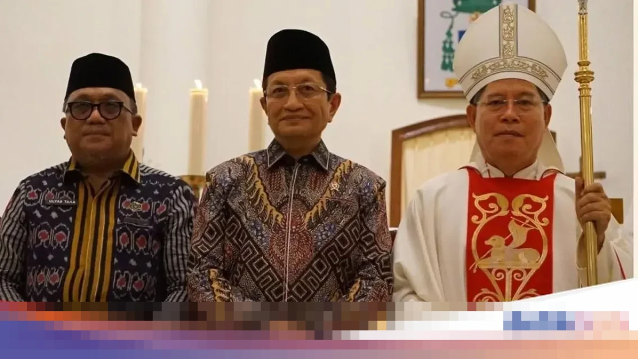 Menag Nasaruddin Umar Ajak Perkuat Persaudaraan Lintas Iman di Perayaan Natal Manado