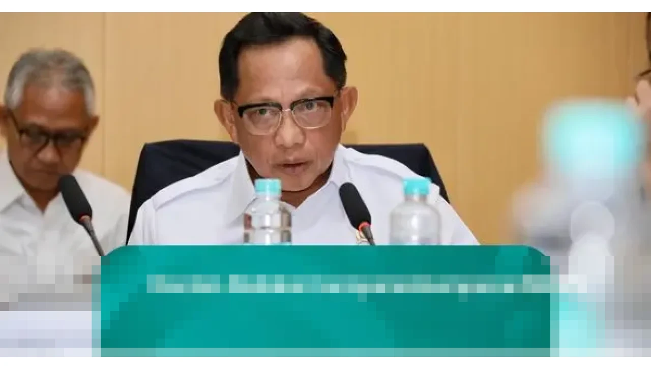 Mendagri Tito Karnavian: Aceh Tamiang Paling Berat, Perlu ‘Dikeroyok’ untuk Bangkit Cepat Mendagri Tito Karnavian: Aceh Tamiang Paling Berat, Perlu ‘Dikeroyok’ untuk Bangkit Cepat