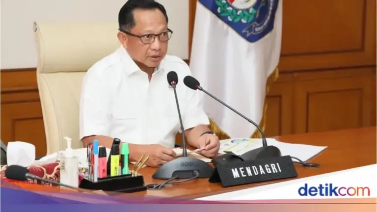 Mendagri Tito Karnavian: “Bantu Saudara Kita di Daerah Terdampak Bencana di Sumatera”