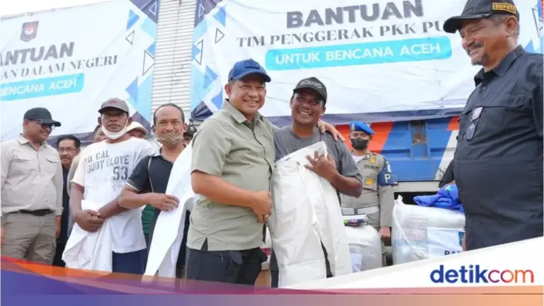 Mendagri Tito Karnavian: “Bantuan Ini Bukan Sekali, Kita Akan Lanjutkan Lagi”