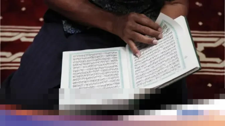 Menggali Makna Surah Al-Isra Ayat 7: Peringatan Ilahi tentang Hukum Tabur Tuai Amal Manusia