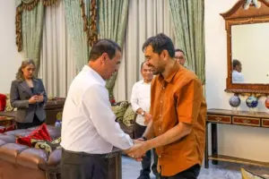 Mentan Amran Pastikan Dukungan Penuh Pemulihan Pertanian Aceh, Siapkan Bantuan Rp 75 Miliar dan 10 Ribu Ton Beras