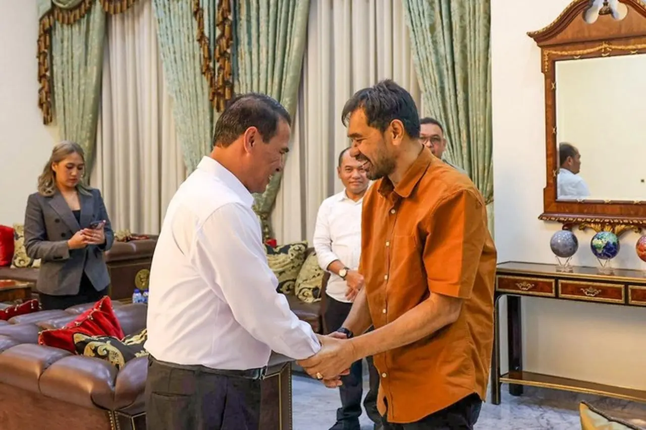 Mentan Amran Pastikan Dukungan Penuh Pemulihan Pertanian Aceh, Siapkan Bantuan Rp 75 Miliar dan 10 Ribu Ton Beras