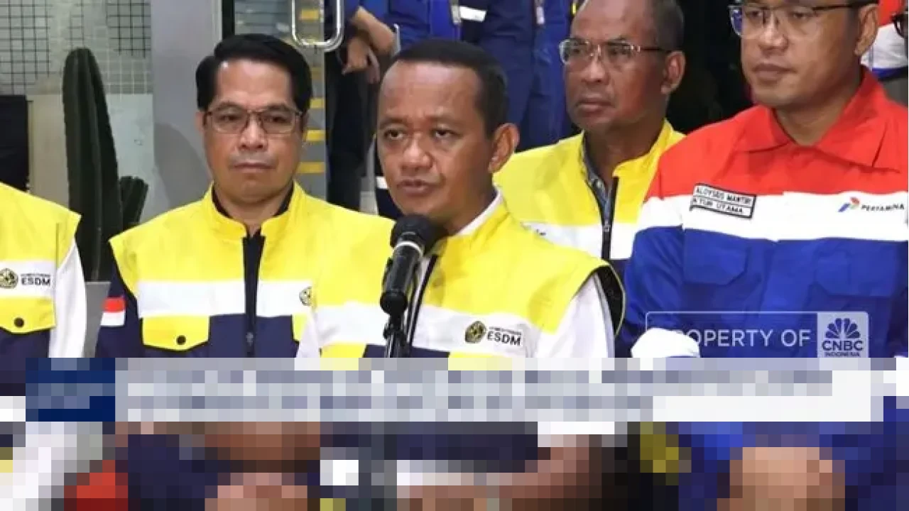 Menteri ESDM Bahlil Lahadalia Pastikan Pasokan BBM dan LPG Aman Selama Periode Natal dan Tahun Baru