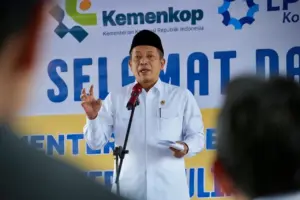 Menteri Koperasi Pastikan Dukungan Penuh untuk KPBS Pangalengan Produksi Susu UHT dan Masuk Ekosistem MBG