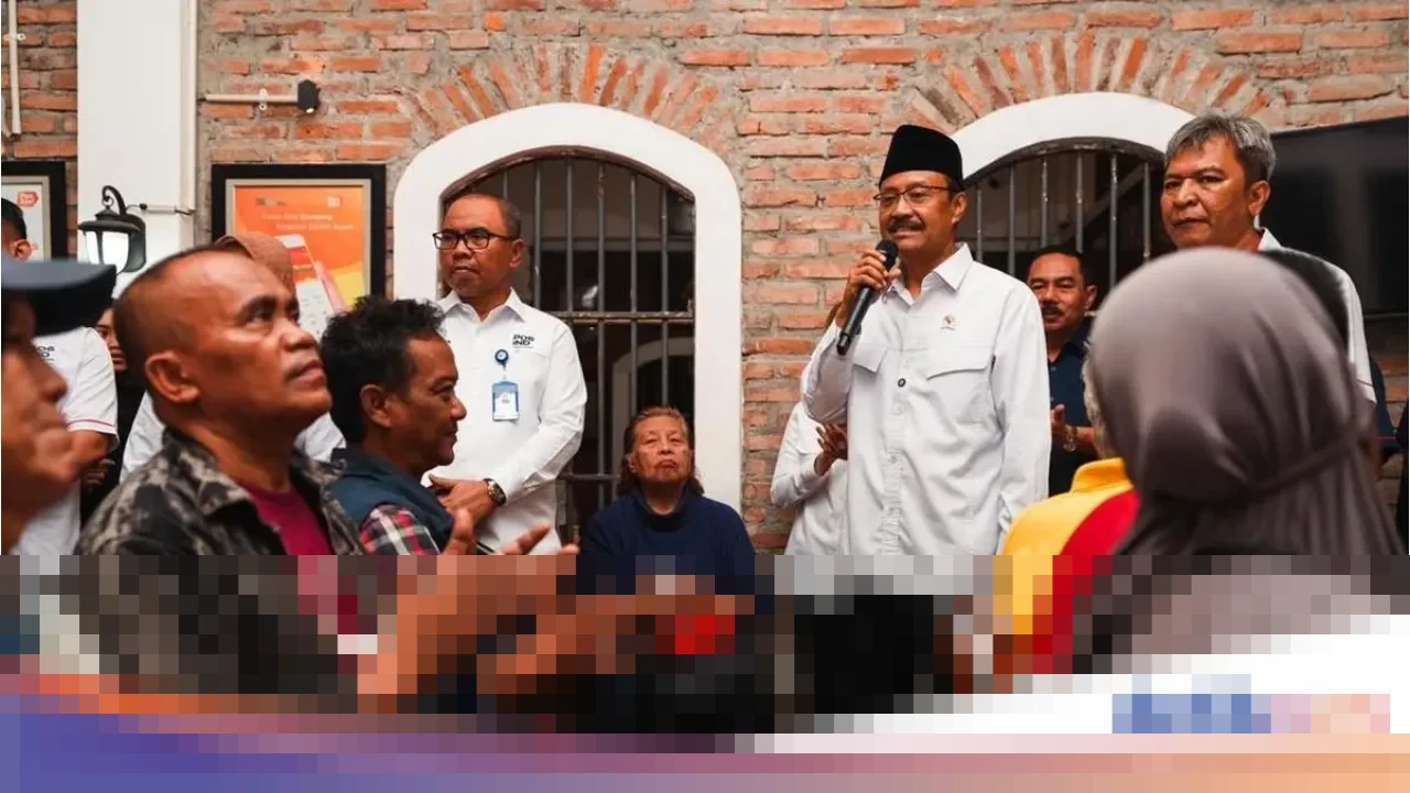Menteri Sosial Saifullah Yusuf Pastikan Penyaluran BLTS Nasional Tuntas Malam Ini, Prioritaskan Wilayah Terdampak Bencana Menteri Sosial Saifullah Yusuf Pastikan Penyaluran BLTS Nasional Tuntas Malam Ini, Prioritaskan Wilayah Terdampak Bencana