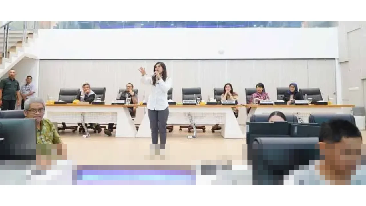Meutya Hafid: Kemkomdigi Pastikan Masyarakat Tetap Terhubung Selama Libur Natal dan Tahun Baru Meutya Hafid: Kemkomdigi Pastikan Masyarakat Tetap Terhubung Selama Libur Natal dan Tahun Baru