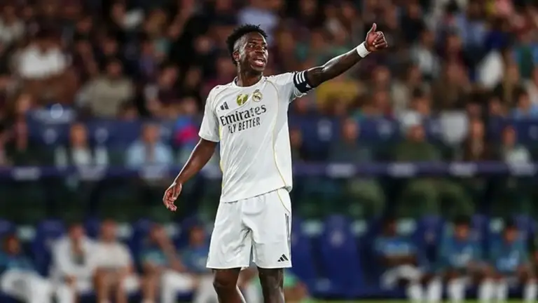 Mijatovic: “Jangan Biarkan Pemain Atur Real Madrid dalam Negosiasi Kontrak Vinicius”