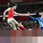 Mikel Arteta dan Martin Odegaard Kompak Puji Declan Rice: “Penampilan Luar Biasa di Bek Kanan”