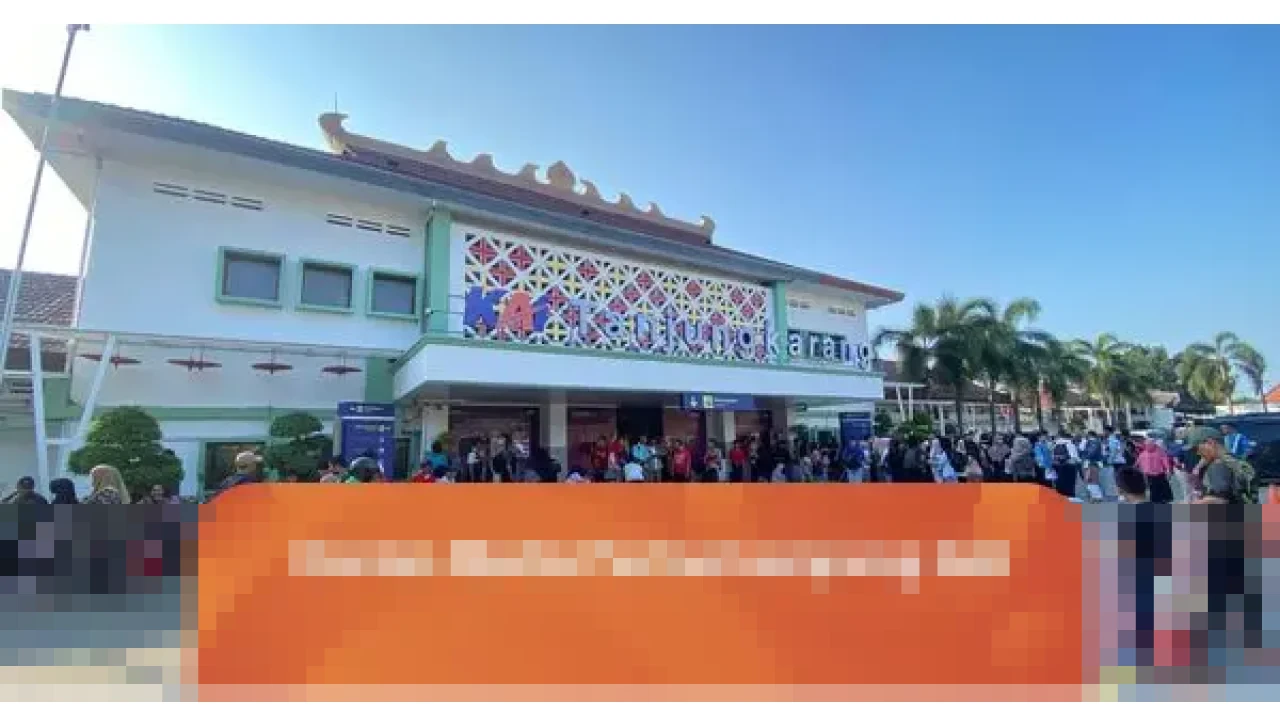 Mohamad Ramdany: “Masyarakat Semakin Pilih Kereta Api Jelang Libur Akhir Tahun di Lampung” Mohamad Ramdany: “Masyarakat Semakin Pilih Kereta Api Jelang Libur Akhir Tahun di Lampung”