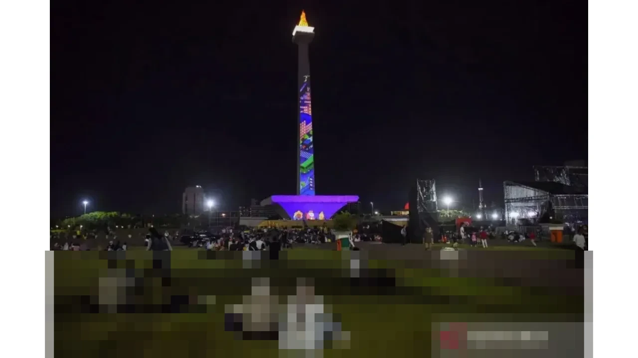 Monas Diserbu 130.442 Pengunjung Selama Cuti Bersama Natal 2025: Atraksi Video Mapping Jadi Magnet