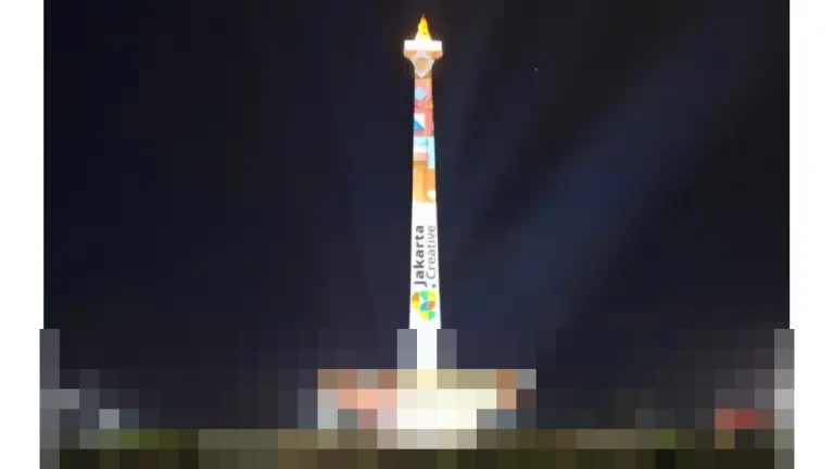 Monas Tetap Ramai Rayakan Malam Tahun Baru 2026, Air Mancur Menari dan Video Mapping Jadi Pengganti Kembang Api
