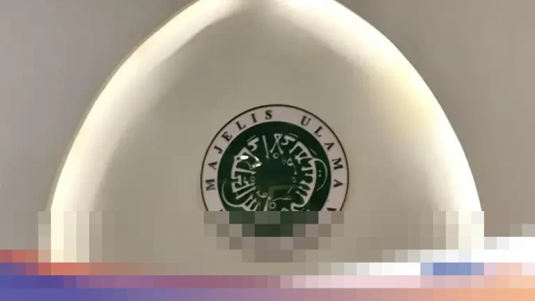 MUI Tegaskan Perayaan Tahun Baru Tak Bersyariat, Imbau Muslim Isi dengan Muhasabah dan Introspeksi Diri MUI Tegaskan Perayaan Tahun Baru Tak Bersyariat, Imbau Muslim Isi dengan Muhasabah dan Introspeksi Diri