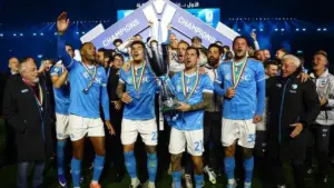 Napoli Terancam Sanksi Pembatasan Transfer Pemain Januari 2026 Akibat Masalah Finansial