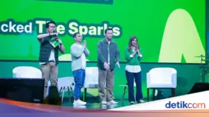 Nicholas Saputra dan Raditya Dika Ajak Gen Z Berani Melangkah: Ubah Passion Jadi Aksi Nyata