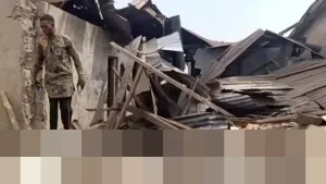 Nigeria Umumkan Serangan Udara Dukungan AS Sasar Kamp ISIS, Warga Laporkan Kerusakan Rumah