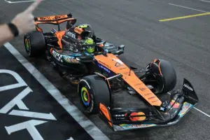 Lando Norris Pakai Nomor 1 di F1 2026, ‘Simbol Kerja Keras’