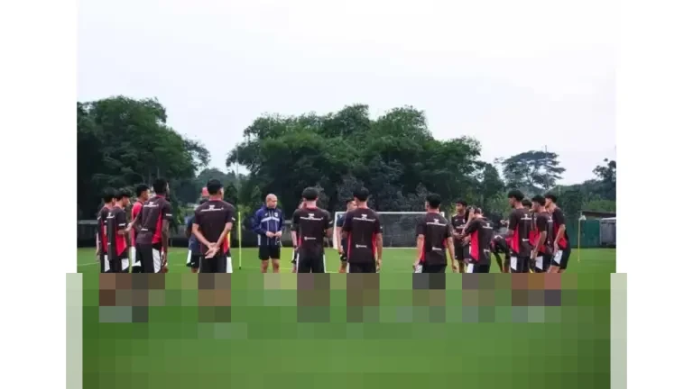 Nova Arianto Gencar Jaring Talenta Kelahiran 2007 untuk Fondasi Timnas Indonesia U-20 Nova Arianto Gencar Jaring Talenta Kelahiran 2007 untuk Fondasi Timnas Indonesia U-20