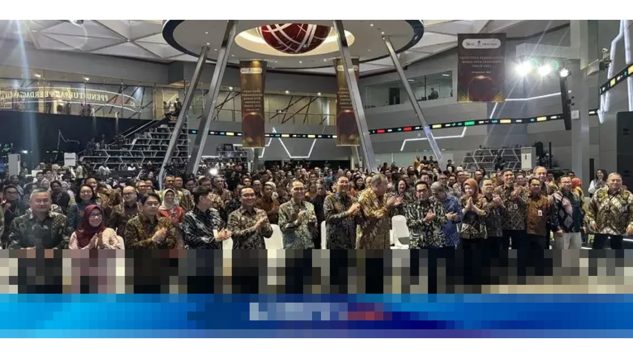 OJK dan BEI Tegaskan Aturan Free Float Diterapkan Bertahap, Pertimbangkan Kesiapan Pasar dan Investor OJK dan BEI Tegaskan Aturan Free Float Diterapkan Bertahap, Pertimbangkan Kesiapan Pasar dan Investor