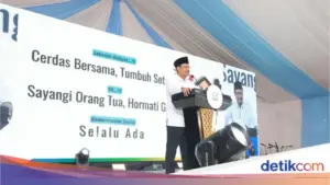 Orang Tua Siswa SRMA Bekasi: ‘Terima Kasih Prabowo’, Pesan Haru untuk Presiden Lewat Mensos