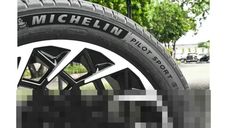 Panduan Lengkap Persiapan Ban dan Kendaraan untuk Road Trip Akhir Tahun yang Aman dan Nyaman