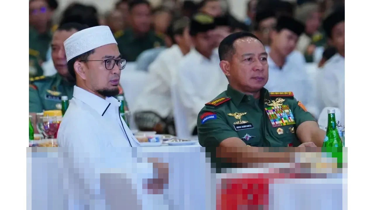 Panglima TNI Ajak Seluruh Elemen Bangsa Perkuat Persatuan dan Empati Lewat Doa Lintas Agama Panglima TNI Ajak Seluruh Elemen Bangsa Perkuat Persatuan dan Empati Lewat Doa Lintas Agama