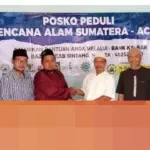 PCNU Sintang Serahkan Donasi Rp17 Juta untuk Korban Banjir Aceh, Sumatera Barat, dan Sumatera Utara