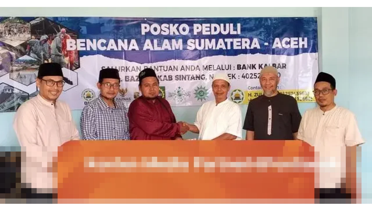 PCNU Sintang Serahkan Donasi Rp17 Juta untuk Korban Banjir Aceh, Sumatera Barat, dan Sumatera Utara