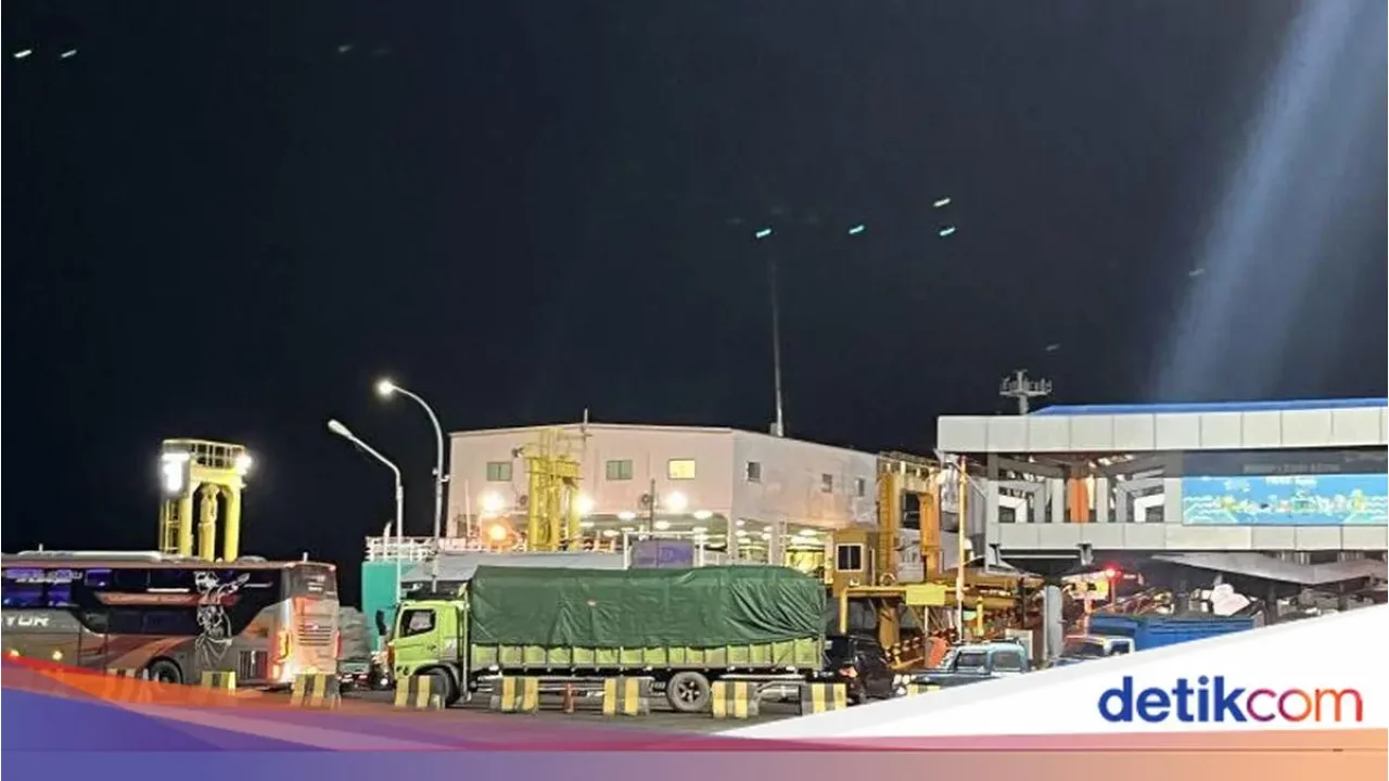 Pelabuhan Bakauheni Catat 14 Ribu Penumpang Menyeberang ke Jawa Jelang Natal 2025