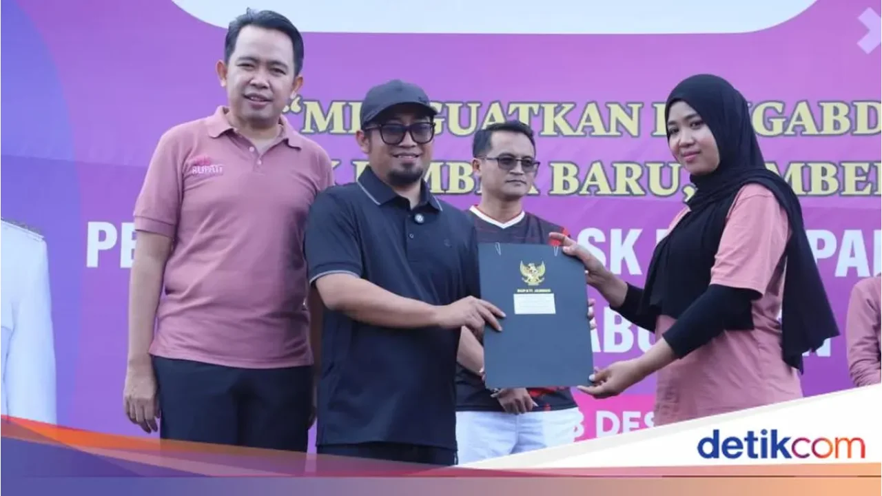 Pemerintah Kabupaten Jember Serahkan 8.344 SK PPPK Paruh Waktu, Pastikan Komitmen Pengabdian Daerah