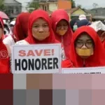 Pemerintah Naikkan Insentif Guru Honorer Rp100 Ribu Mulai 2026, DPR Soroti Tenaga Administratif