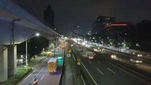 Pemerintah Tegaskan Larangan Penggunaan Bahu Jalan Tol untuk Mendahului, Denda Capai Rp 500 Ribu