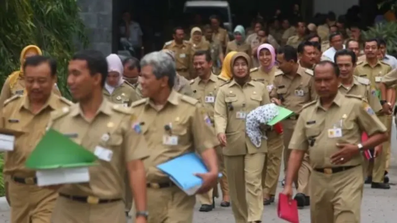 Pemerintah Umumkan Cuti Bersama Nataru 2025, ASN Terapkan Sistem Kerja Adaptif