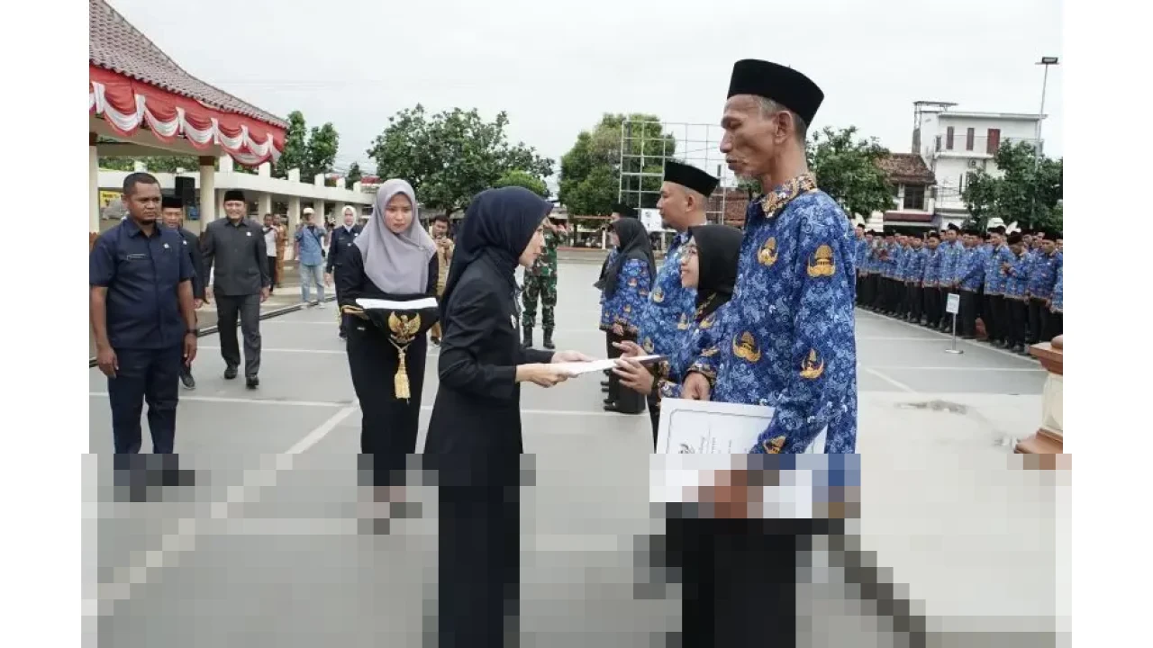 Pemkab Serang Kukuhkan 6.057 PPPK Paruh Waktu, Bupati Tekankan Integritas dan Pelayanan Prima