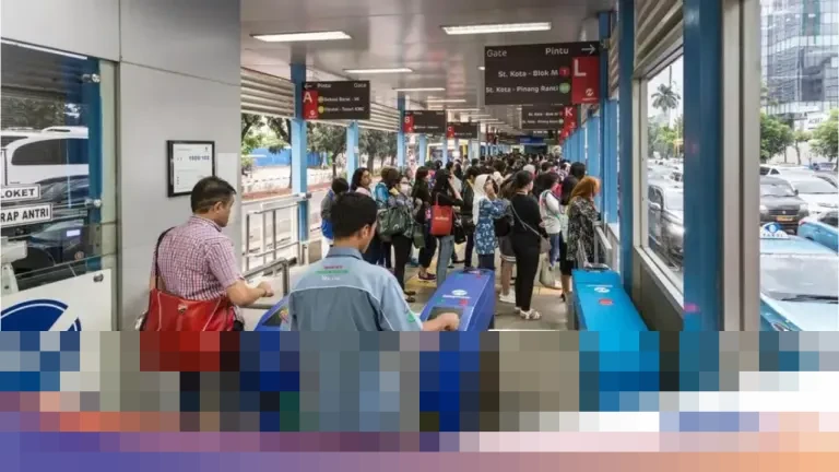 Pemprov DKI Umumkan TransJakarta, MRT, dan LRT Gratis pada 31 Desember 2025 hingga 1 Januari 2026