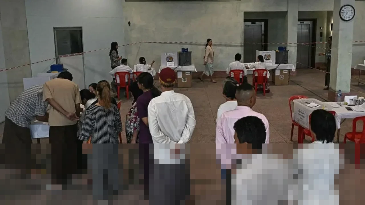 Pemuda Myanmar Absen Nyoblos, Sebut Pemilu Pertama Pasca-Perang Saudara Cuma ‘Sandiwara’