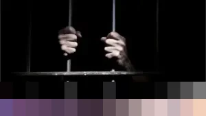 Pengadilan Singapura Jatuhi Hukuman 7 Bulan Penjara dan Denda Rp 39,8 Juta untuk Pelempar Botol Soju