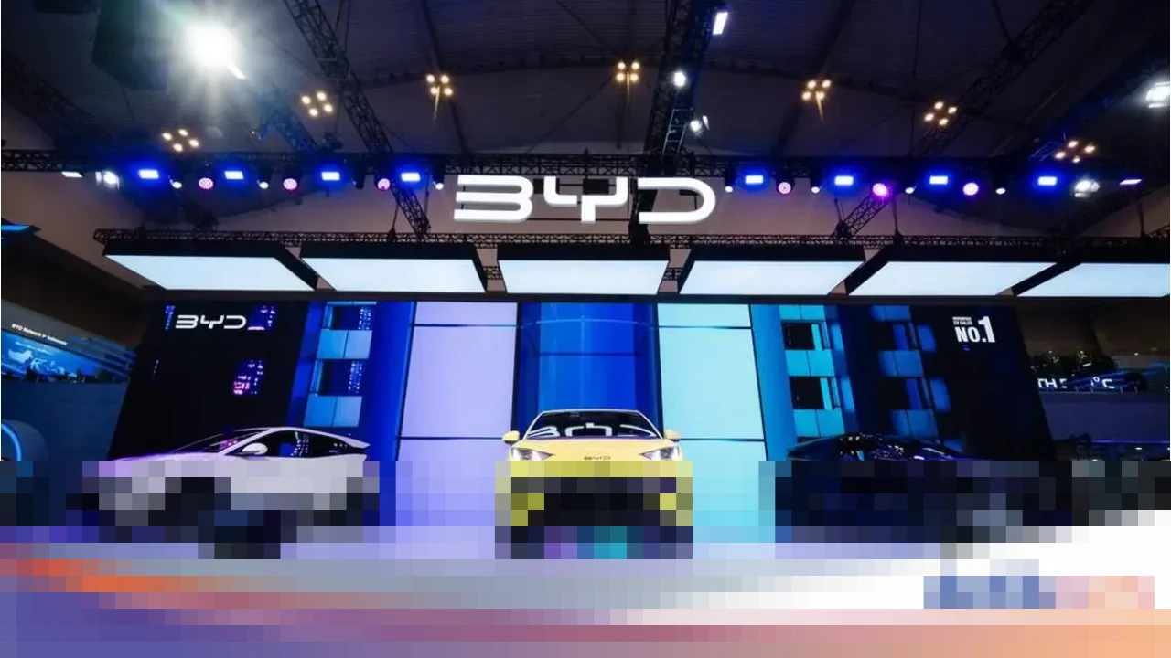 Perbandingan Pajak Tahunan BYD Atto 1 dan LCGC: Selisih Jutaan Rupiah Meski Harga Mirip