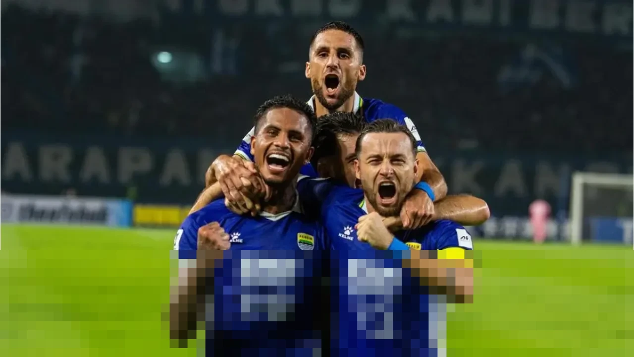 Persib Bandung Berpeluang Kudeta Puncak Klasemen Super League 2025/2026 Malam Ini