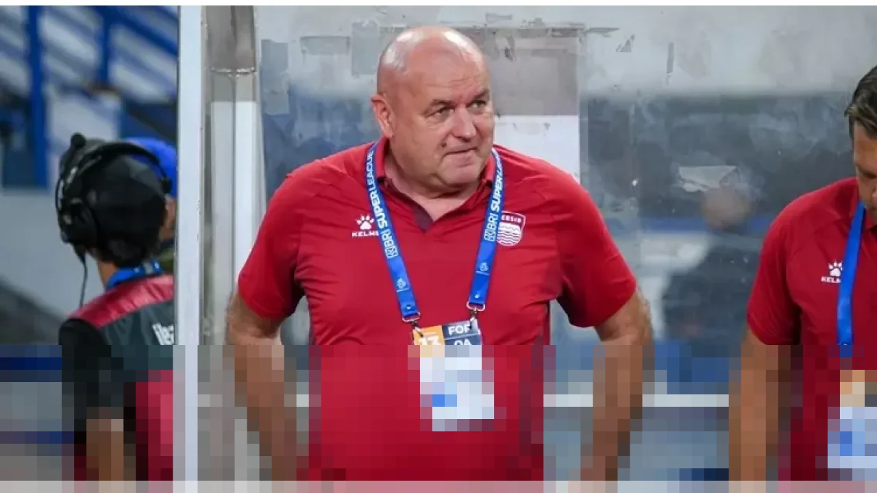 Persib Puncaki Klasemen BRI Super League 2025/26, Bojan Hodak Peringatkan Skuatnya Tak Terlena