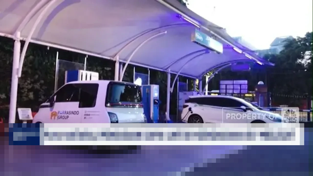 PLN Catat Lonjakan Pengisian Daya Kendaraan Listrik Tiga Kali Lipat Selama Nataru 2025/2026